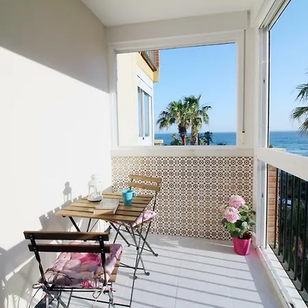 Apartment Beach El Faro Torrox